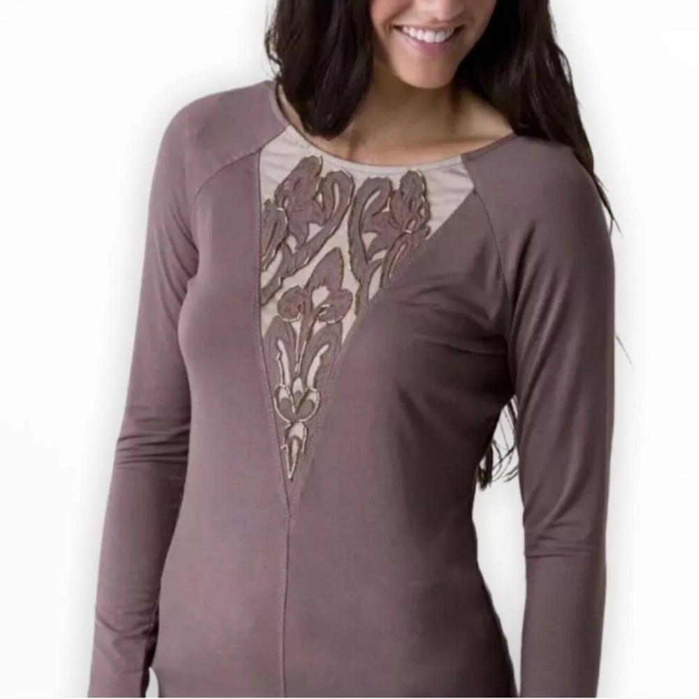 BKE long sleeve top